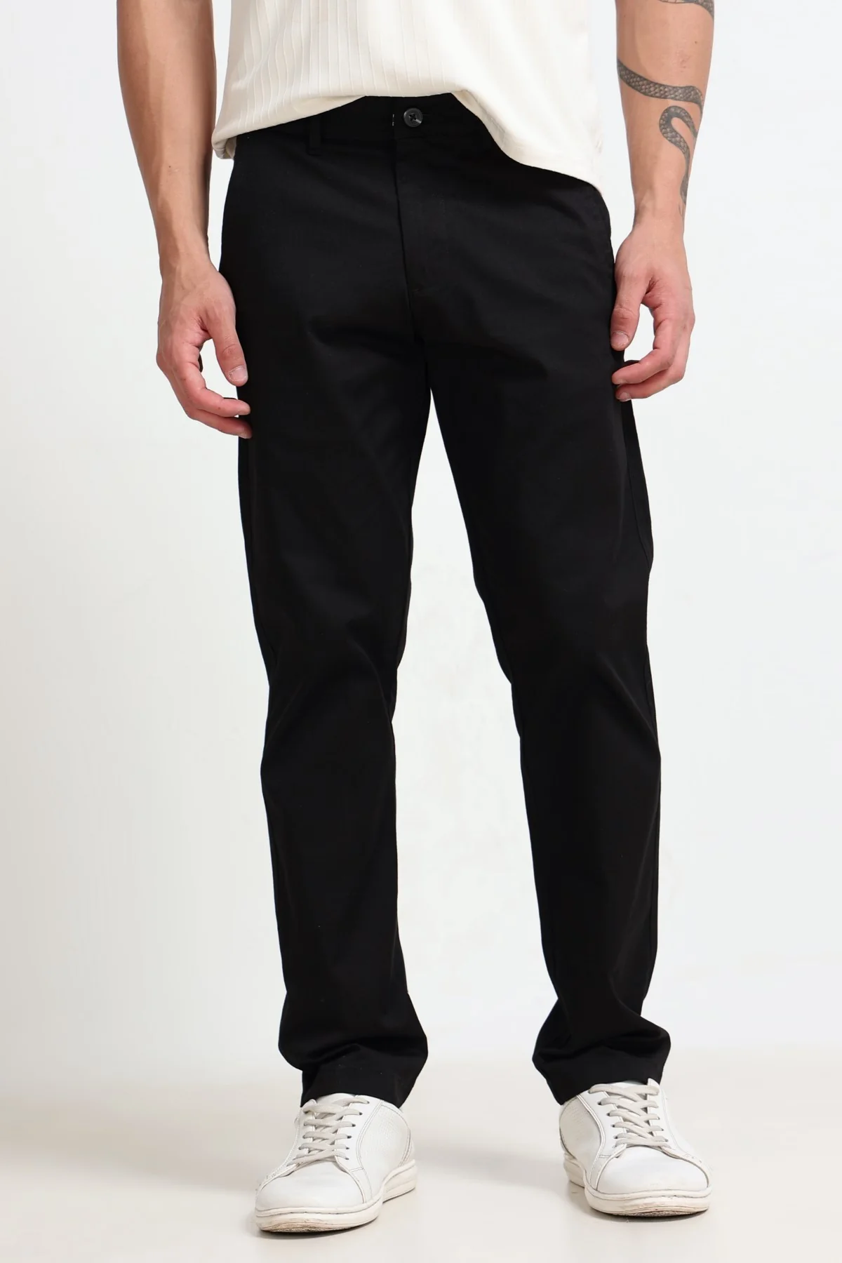 Ownd Black Casual Regular Fit Fit Casual Trousers - Image 2