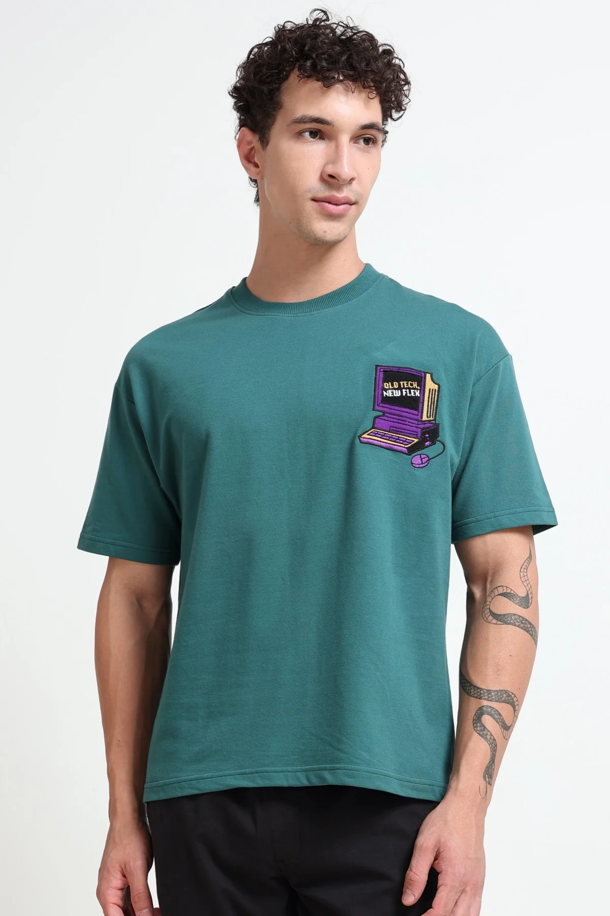 Ownd Green Casual Oversized Fit Fit T-Shirts - Image 4