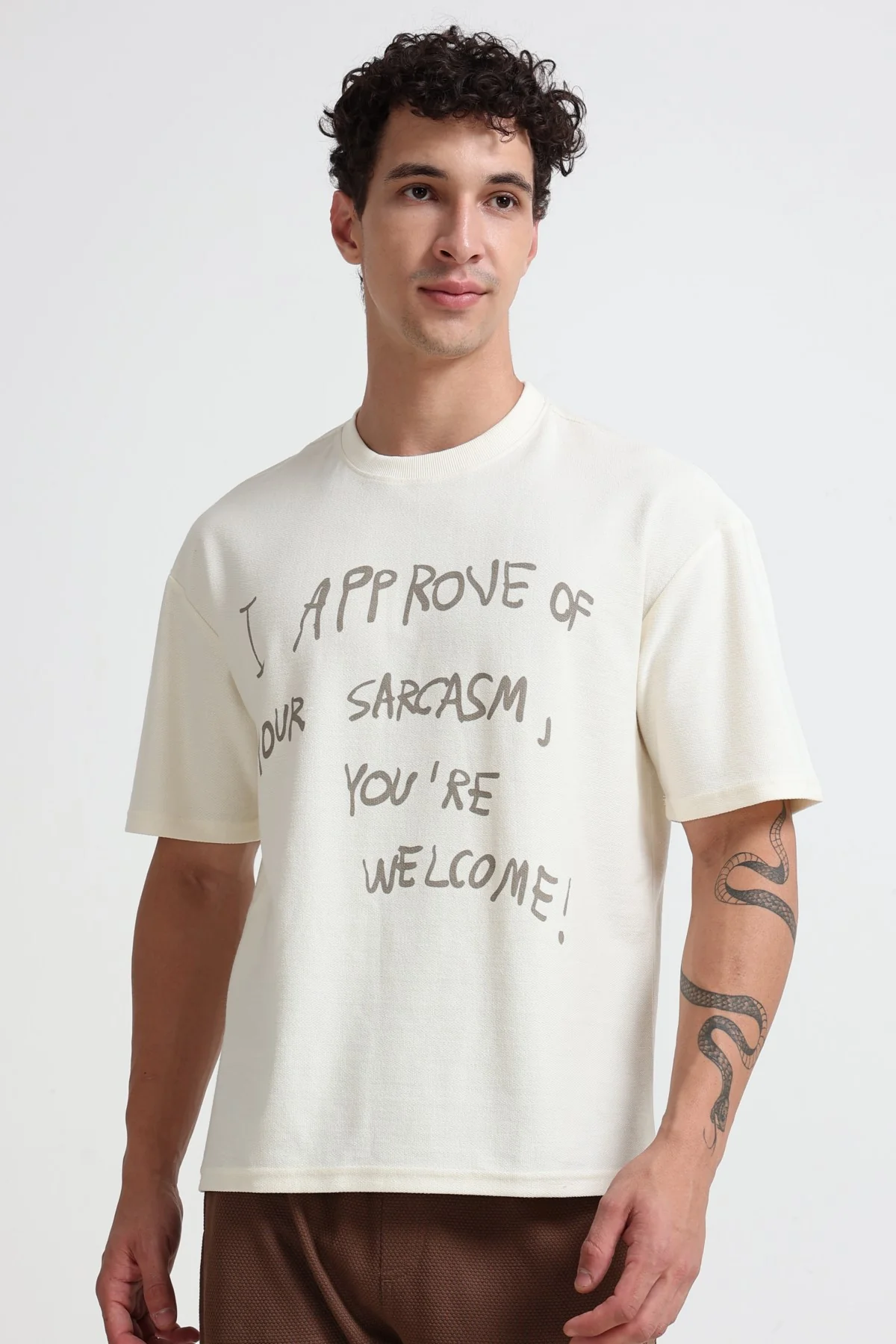 Ownd Off White Casual Oversized Fit Fit T-Shirts - Image 4