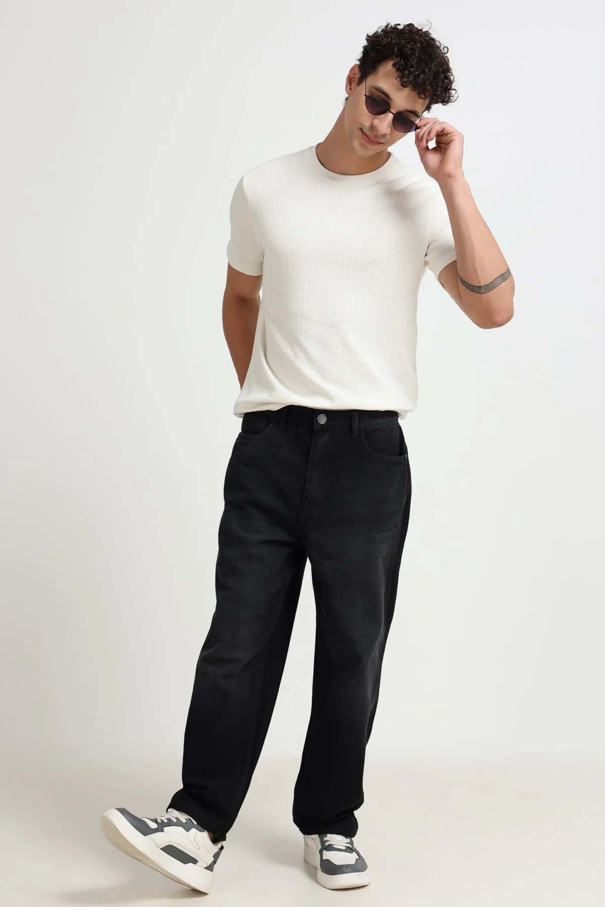 Ownd Off White Casual Regular Fit Fit T-Shirts - Image 6